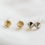 silver flat cone stud earrings/tragus earrings/cute cartilage earrings/platinum earrings/post earrings/jewelry earrings,E017R
