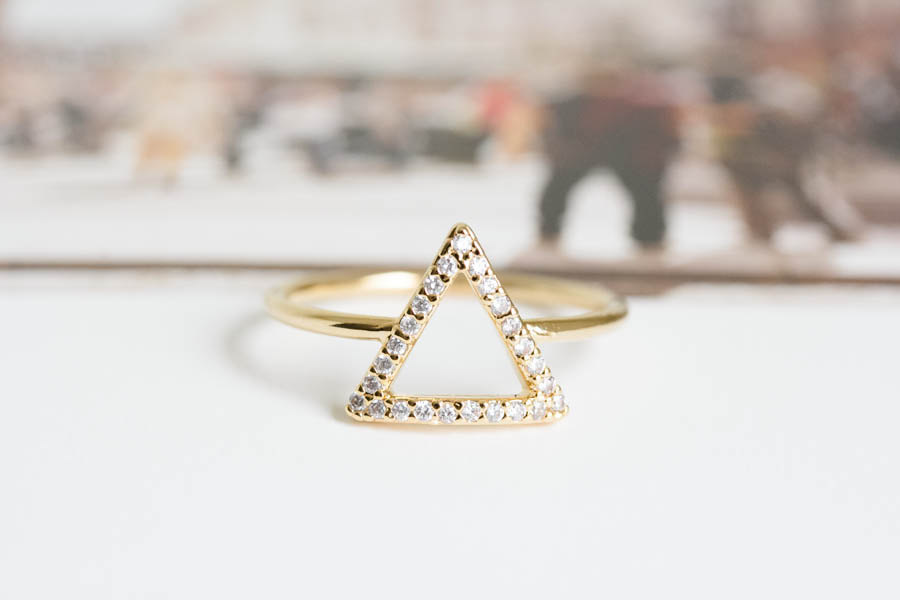 Cz Triangle Wedding Ring Bridesmaid Gift Engagement Cz Triangle Wedding Ring Bridesmaid Gift Engagement Bridal Jewelry R047n