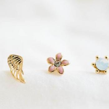 Gold Wing Stud Earrings An..